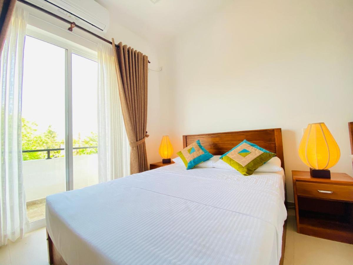 Srimadis Villa Near Airport - Negombo Exteriör bild