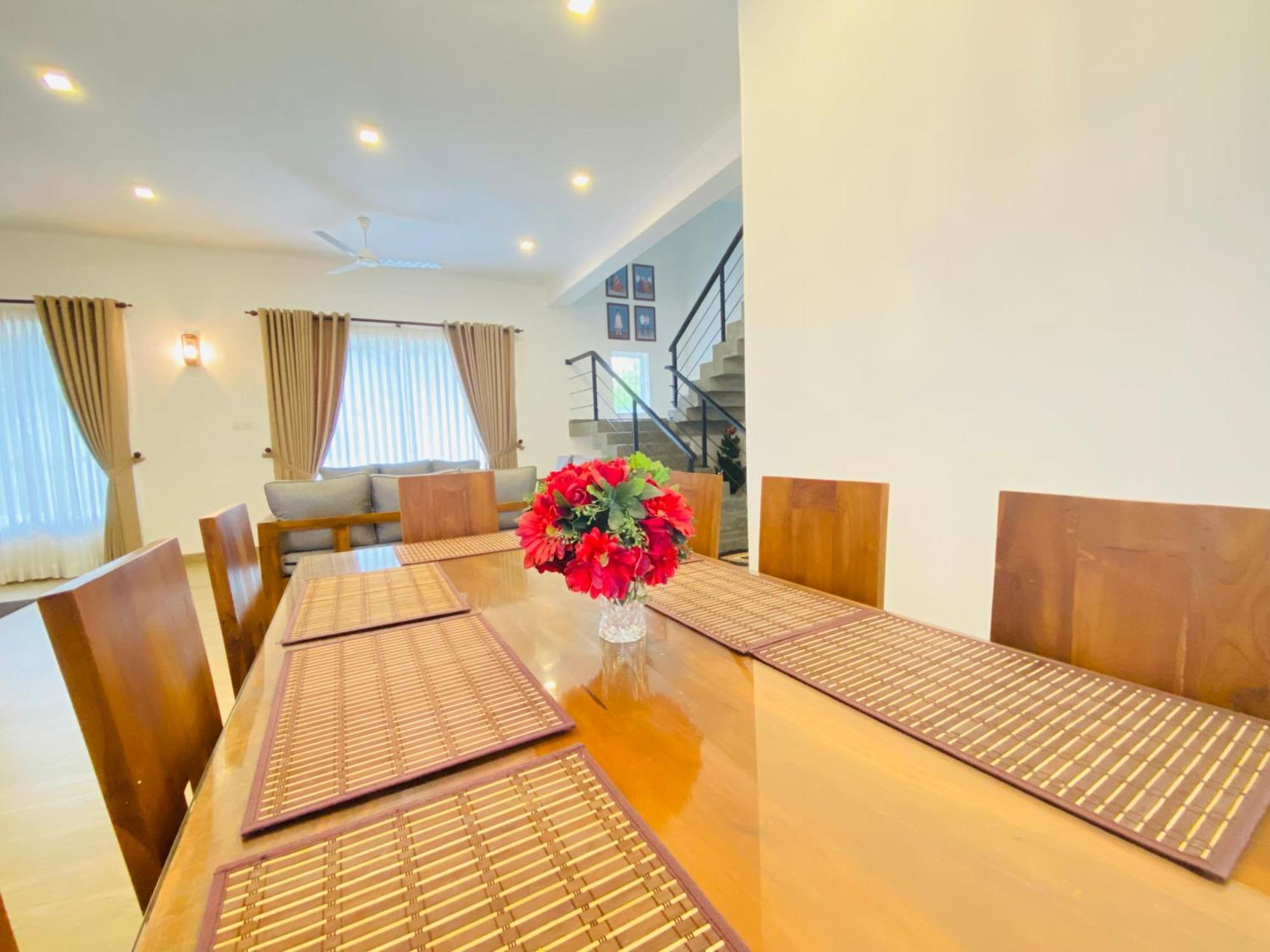 Srimadis Villa Near Airport - Negombo Exteriör bild